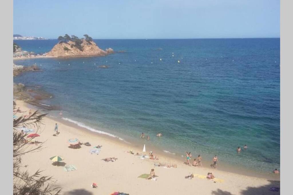 Apartamento al lado de la playa con parking y jardín Platja d'Aro Exterior foto